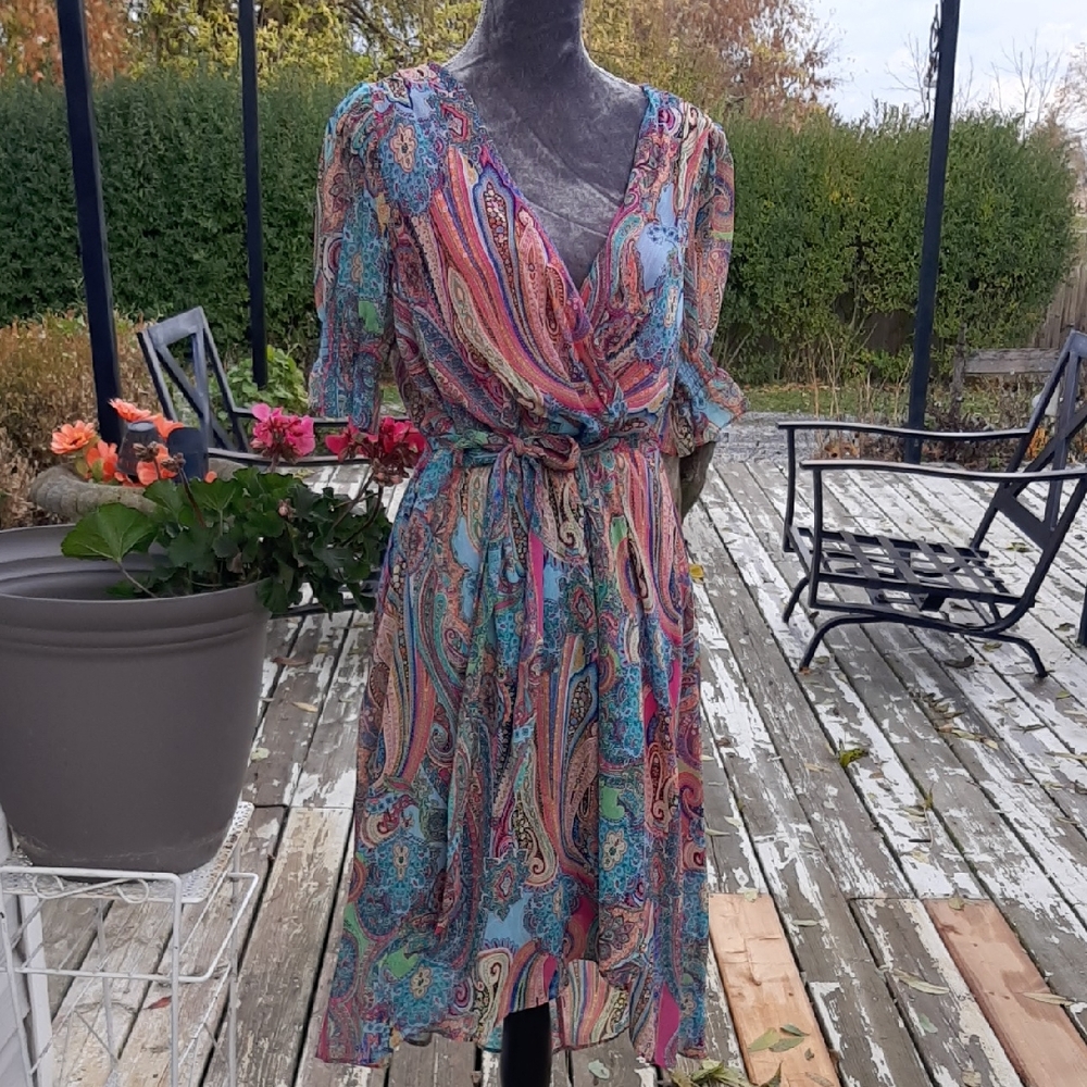 Boho Paisley Wrap Dress - Multicolor